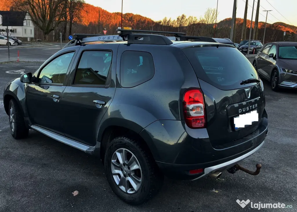 dacia DUSTER an 2014 - ACCEPT UNELE VARIANTE - este pe motorina