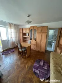 Ofer pentru inchiriere apartament 2 camere direct de la proprietar central