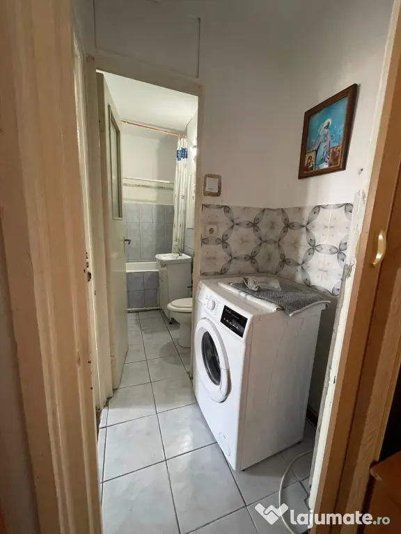 Ofer pentru inchiriere apartament 2 camere direct de la proprietar