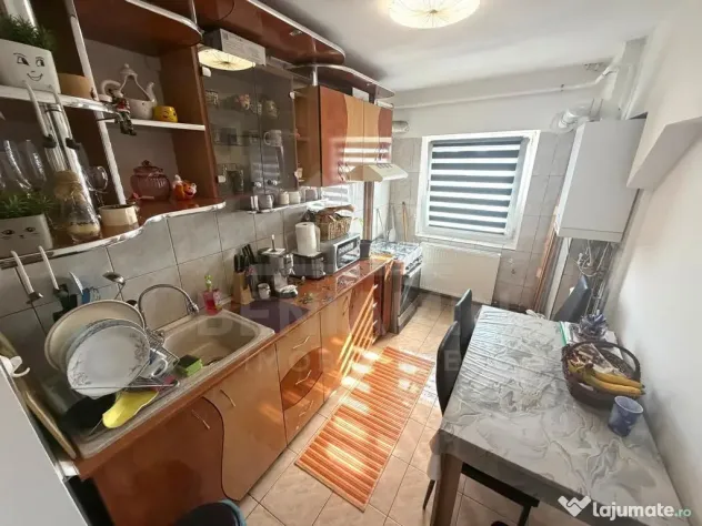 Apartament 2 camere decomandat 1 Mai Parcul Romanescu eta...