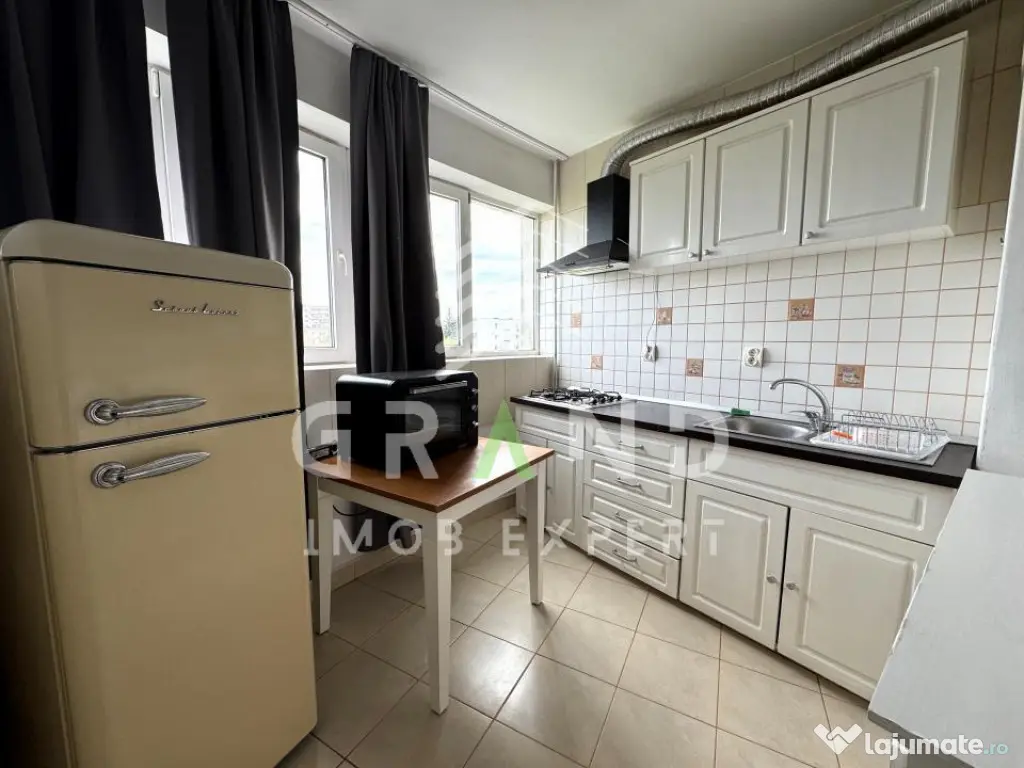 2 camere | Balcon | Etaj 3/4 | Orientare Est | Zorilor – U