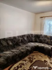 Apartament cu 3 camere 65mp. decomandat, cu garaj și parcar 