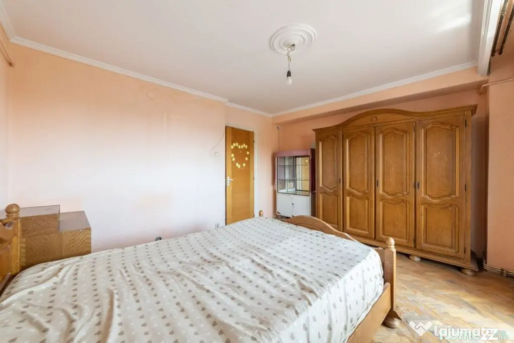Găvana Q-uri - Apartament 3 Camere Decomandat