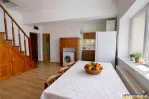 Rezidenta pe doua niveluri, 2 dormitoare si living, eficent