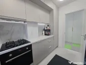COSMOPOLIS - Apartament cu 2 camere, mobilat si utilat. 