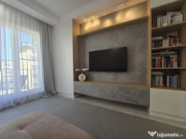 COSMOPOLIS - Apartament cu 2 camere, mobilat si utilat.