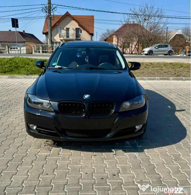 BMW 318d an 2011