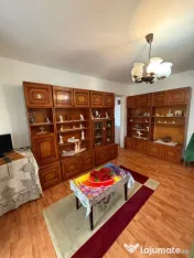 Apartament cu 2 camere, 45 mp, balcon închis, poziție exce