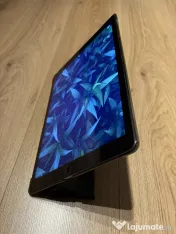 iPad Pro 12.9" Gen 1 (32GB, Wi-Fi) + Apple Pencil 1 