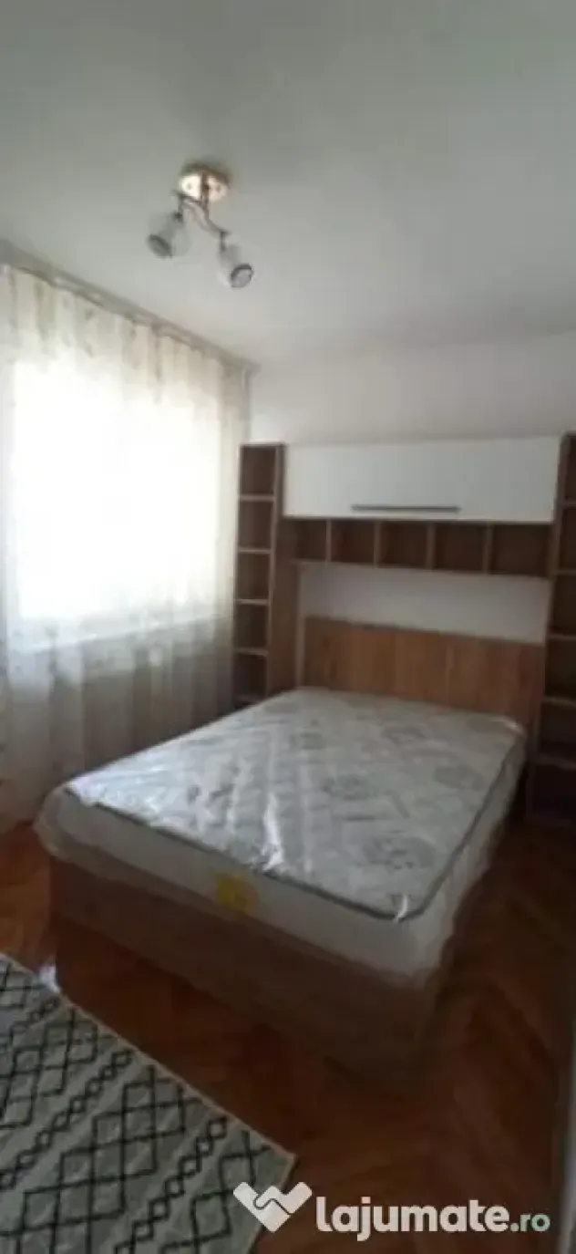 Apartament o camera cu bucatarie open space