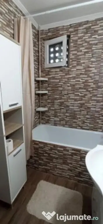 Apartament o camera cu bucatarie open space