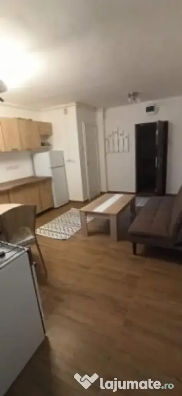 Apartament o camera cu bucatarie open space