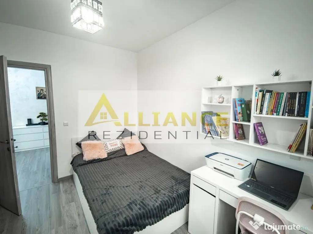2 CAMERE CARTIER SOLAR - MOBILAT UTILAT - 90.000euro