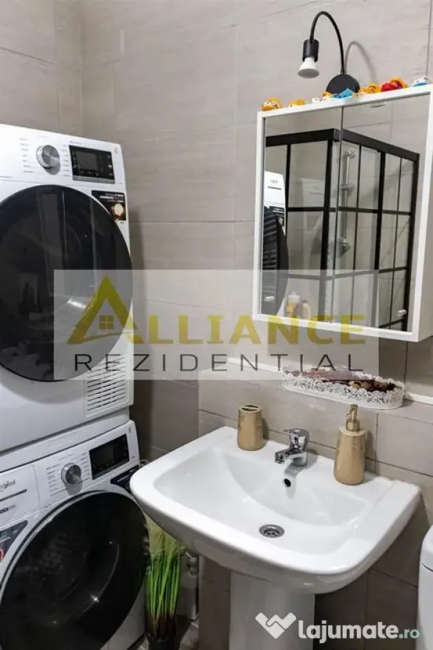 2 CAMERE CARTIER SOLAR - MOBILAT UTILAT - 90.000euro