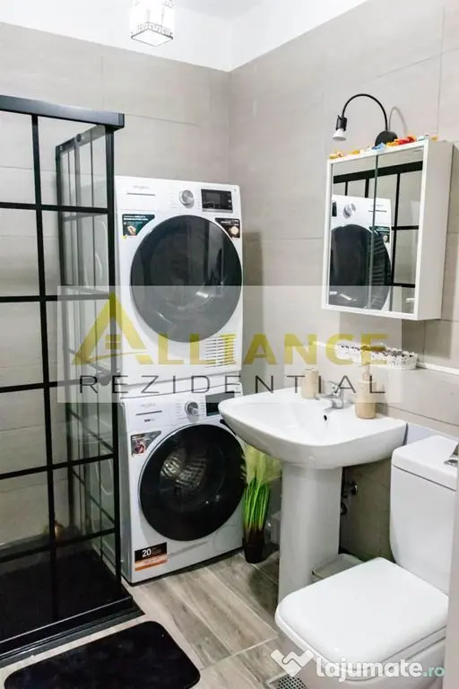 2 CAMERE CARTIER SOLAR - MOBILAT UTILAT - 90.000euro
