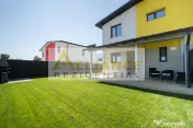 Ansamblu deosebit-apa curenta- sistem de canalizare-4 cam...