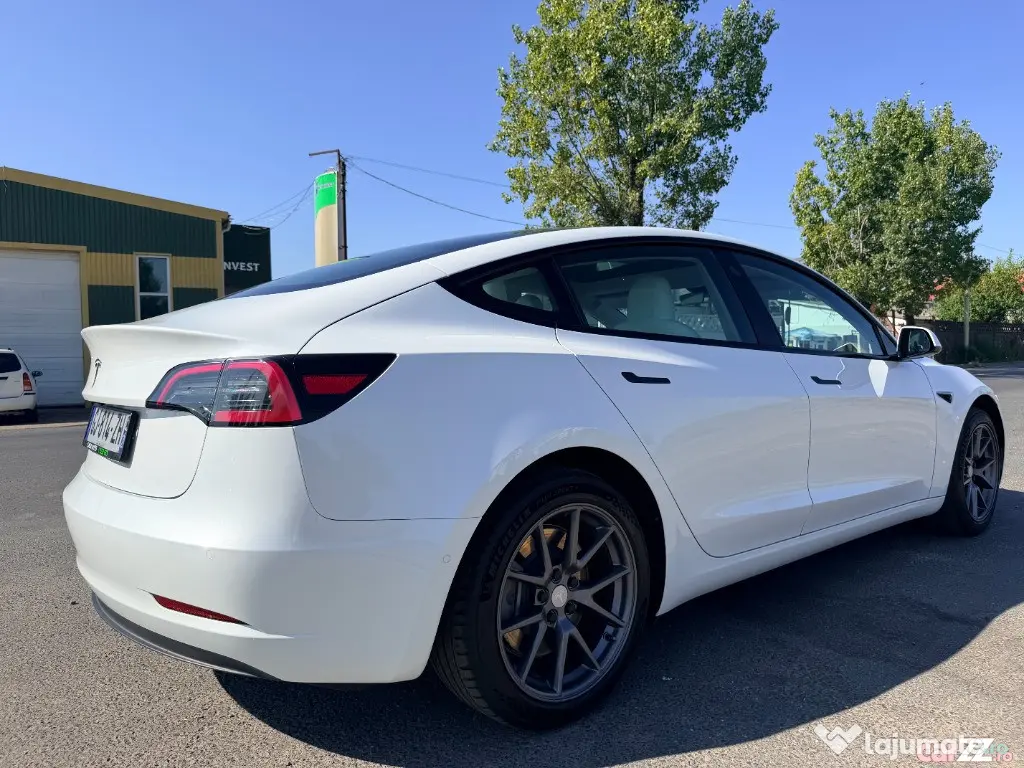 Tesla Model 3 / RWD / 2022 / Pompa caldura