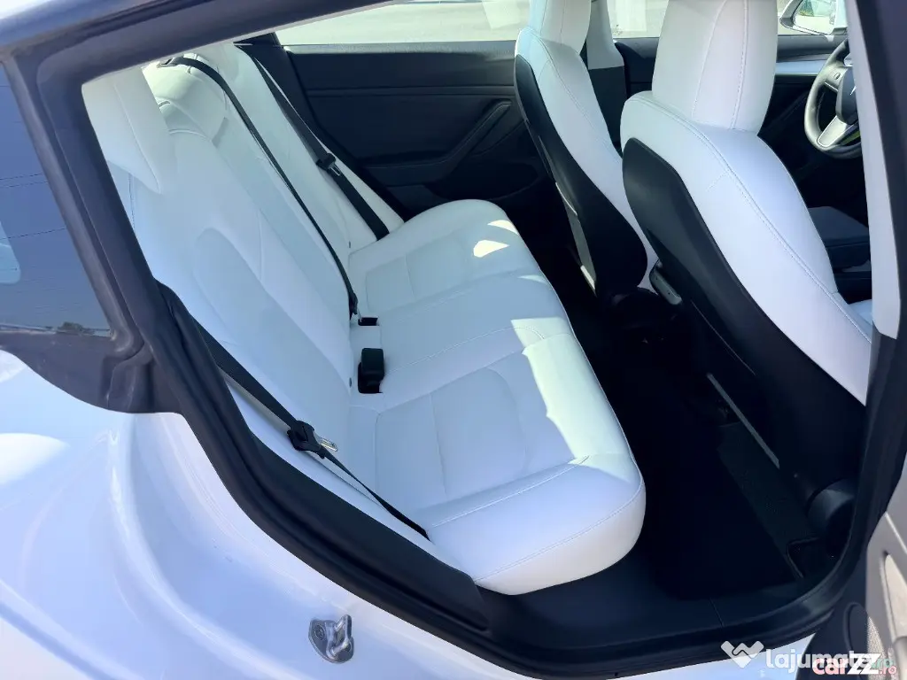Tesla Model 3 / RWD / 2022 / Pompa caldura