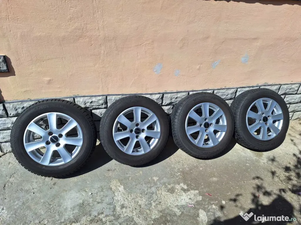 4 Roti cu Jante auto din aliaj Borbet CA 15" si anvelope de iarna Yokohama