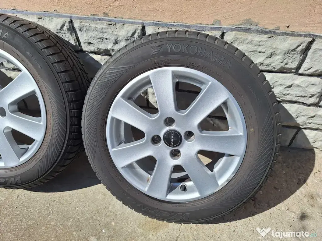 4 Roti cu Jante auto din aliaj Borbet CA 15" si anvelope de iarna Yokohama