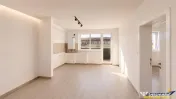 Apartament regim vila, terasa, eficienta termica, parcare, S