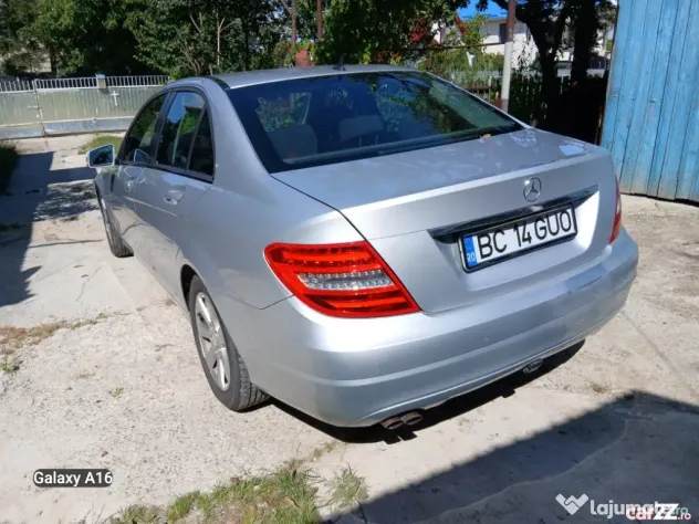 Mercedes c180 blue eficiency 2012 benzin 11000E fara gram sau punct de rugina