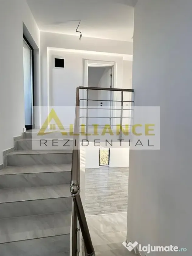 Casa Individuala de vanzare - Teren 350 mp | 4 camere - 3...