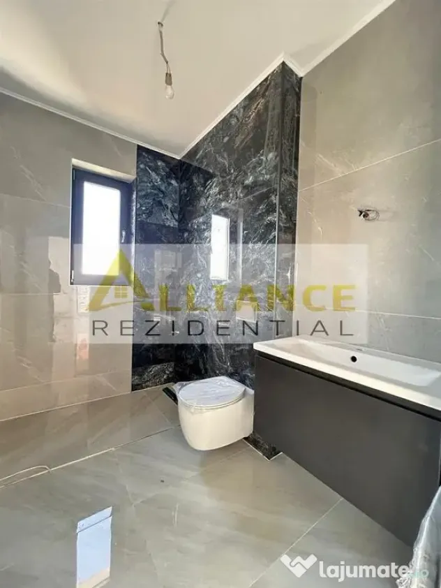 Casa Individuala de vanzare - Teren 350 mp | 4 camere - 3...
