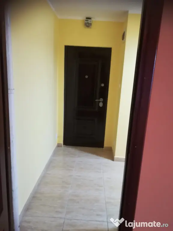 Apartament de vânzare cu 2 camere str. Negoiu