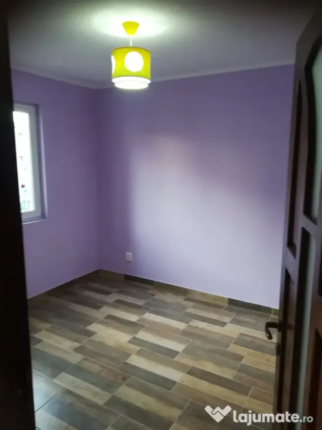 Apartament de vânzare cu 2 camere str. Negoiu