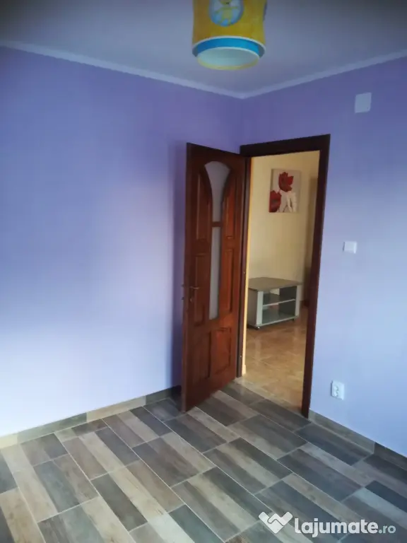 Apartament de vânzare cu 2 camere str. Negoiu