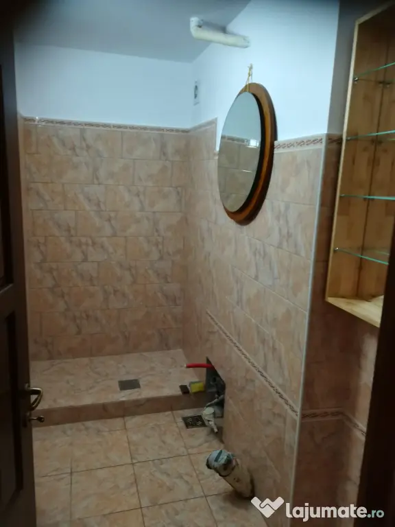 Apartament de vânzare cu 2 camere str. Negoiu