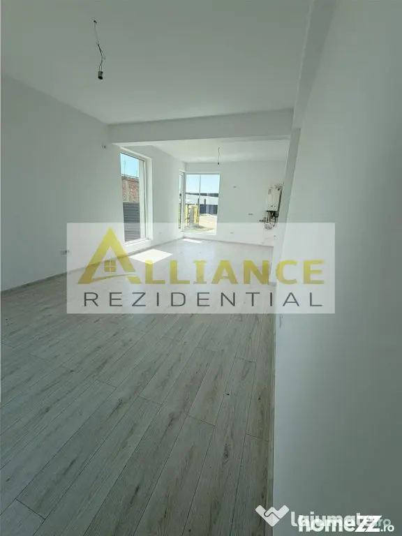 Casă individuală 3 camere 2 băi !