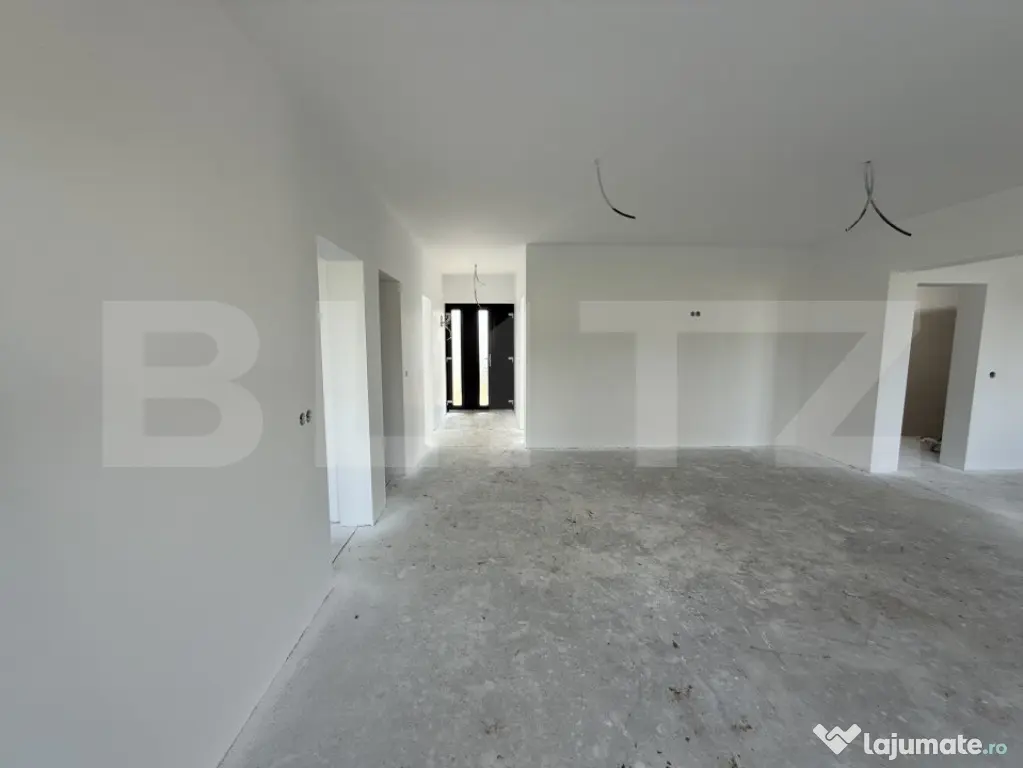Casa cu 4 camere,110 mp ,Zona Odoreu