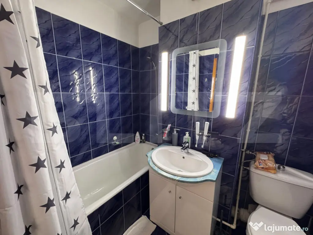 Apartament 3 camere, 79,57 mp utili, complet mobilat și uti