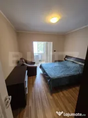 Apartament de închiriat cu 3 camere, cartier Brădet 