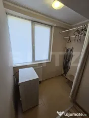 Apartament de închiriat cu 3 camere, cartier Brădet 