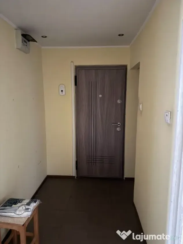 Apartament 4 camere spatios