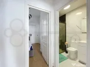 Modern 1-Bedroom Apartment in an Ultra-Central Location –i