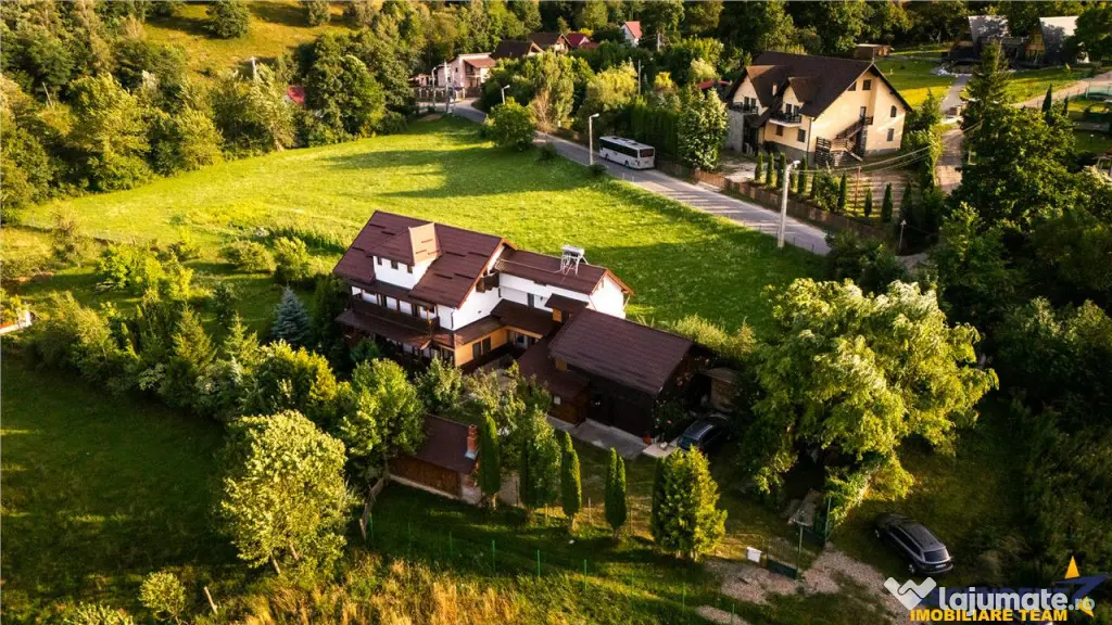 FILM! Investitie 2 in 1:Unitati independente domeniu 1.742m