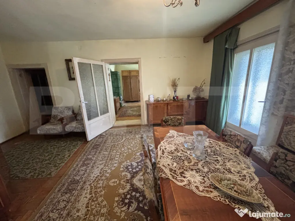 Casa de vanzare, in aproprierea orasului Simleu