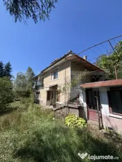 Casa de vanzare, in aproprierea orasului Simleu 