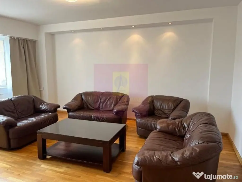 Apartament spațios și luminos Piata Unirii