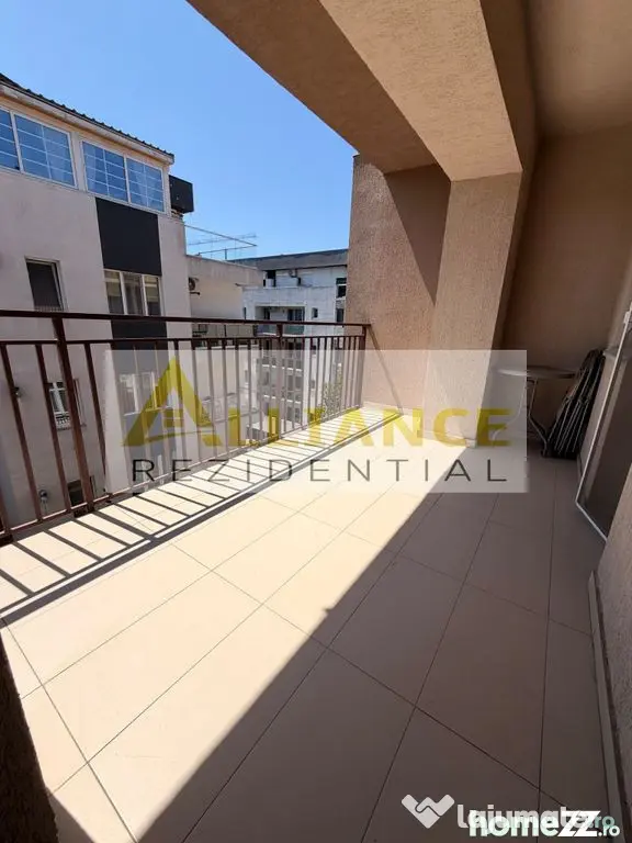 Apartament 3 camere, 2 bai de vanzare