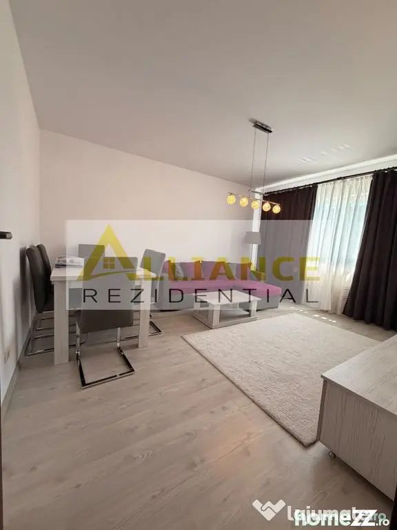 Apartament 3 camere, 2 bai de vanzare