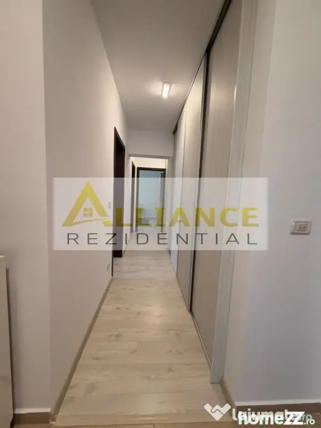 Apartament 3 camere, 2 bai de vanzare