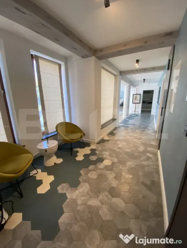 Penthouse de inchiriat, 100 mp utili, garaj+terasa si privel