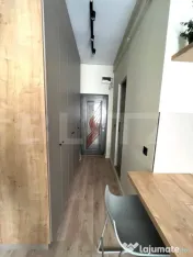 Apartamnt cu o camera, 21 mp, complet renovat, zona Calea F 