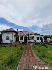 Casă cu piscină de vânzare – Răzvad, Dâmbovița