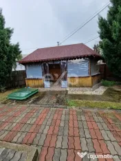Casă cu piscină de vânzare – Răzvad, Dâmbovița